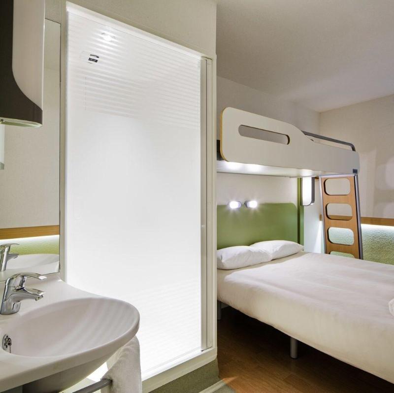 Ibis Budget Dole-Choisey Exterior foto